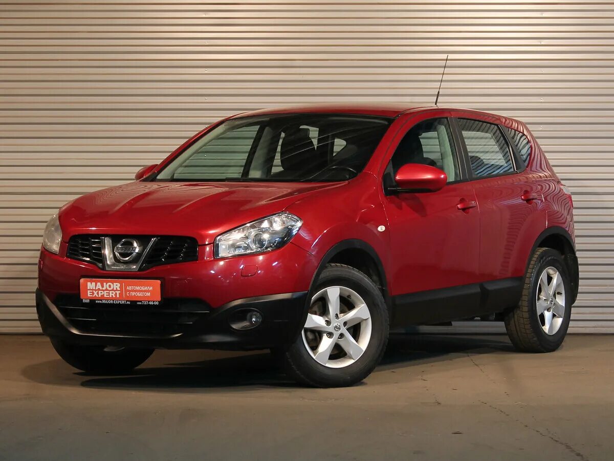 Ниссан кашкай купить московской области. Nissan Qashqai 2010. Nissan Qashqai 2010 красный. Nissan Qashqai 2010 2.0. Nissan Qashqai 2011.