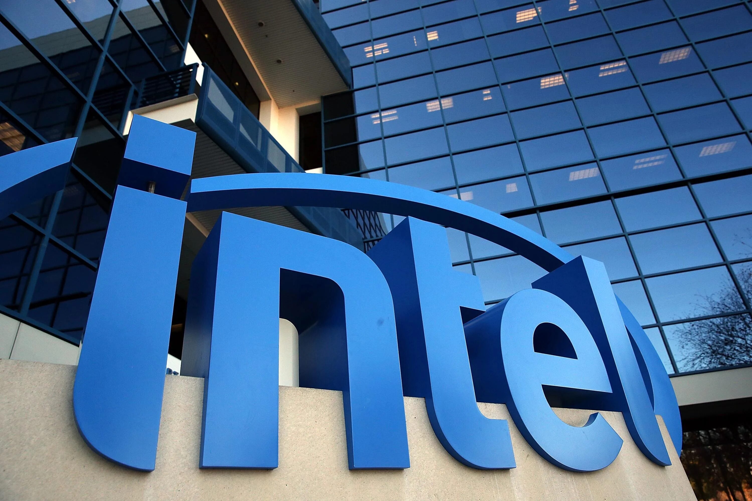 Intel canada. Intel. intel американская компания. intel лого. корпорация intel.
