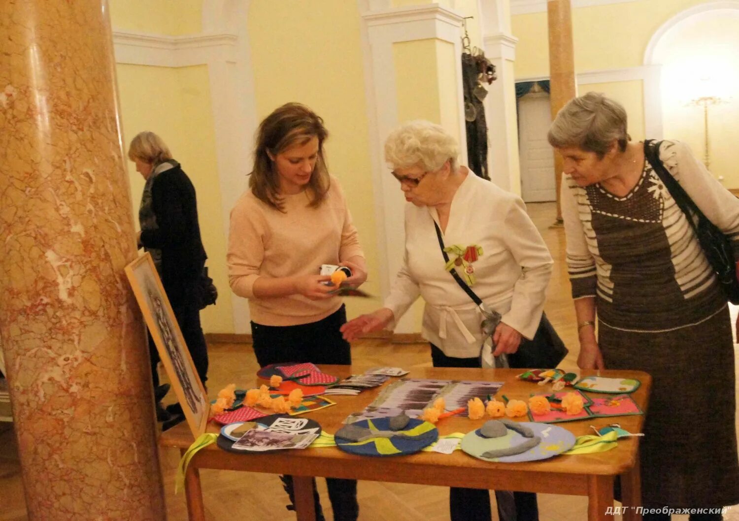 настоящий новый год ддт преображенский. музей уральских сказов. детский дом творчества преображенский. детский дом творчества преображенский. детский дом творчества преображенский.
