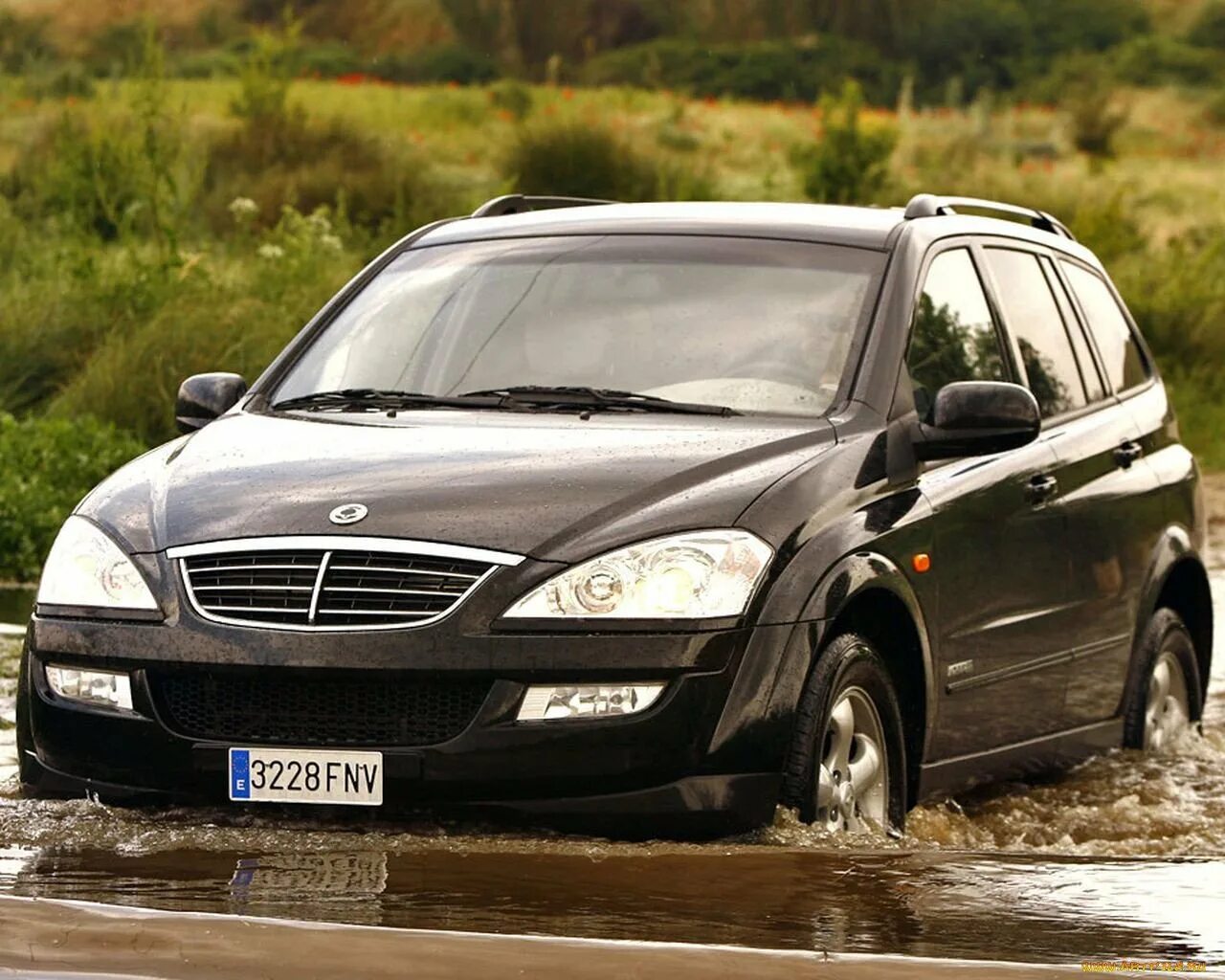 Ssangyong какой лучше. Саньенг кайрон. машина курон саньенг. ssangyong kyron 2025. ssangyong kyron 2008.