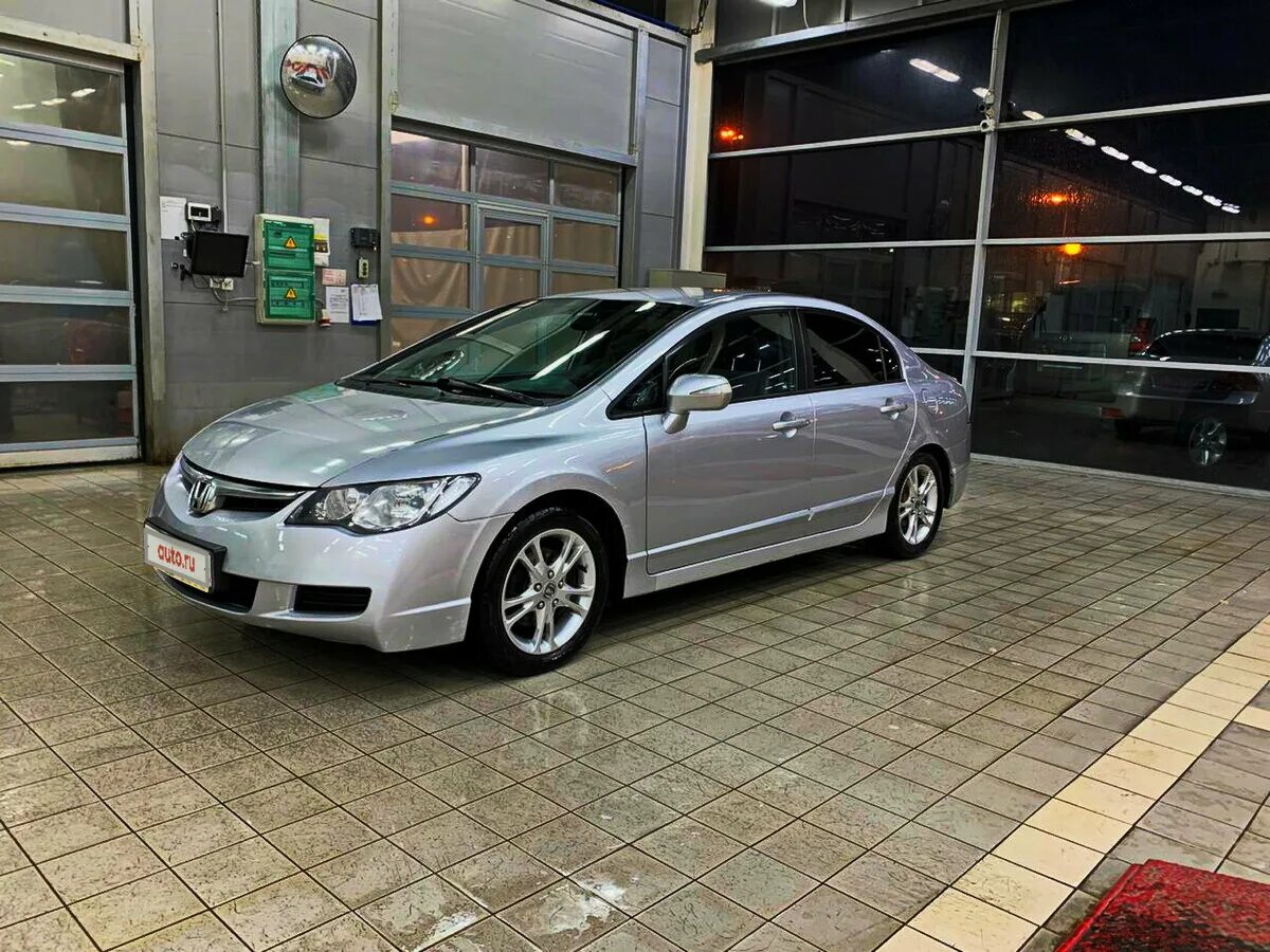 Honda civic 2008. Honda civic 4d белый колхоз. Honda civic 2008 седан. хонда цивик 8 седан серебристый тюнинг. авито хонда.
