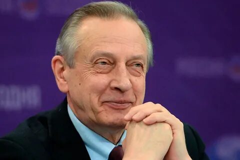 Сколько лет горшкову