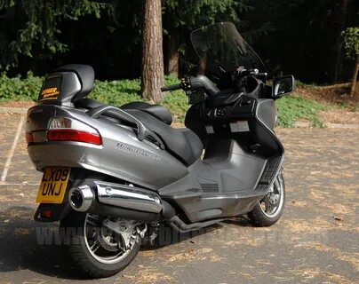 Suzuki burgman 650