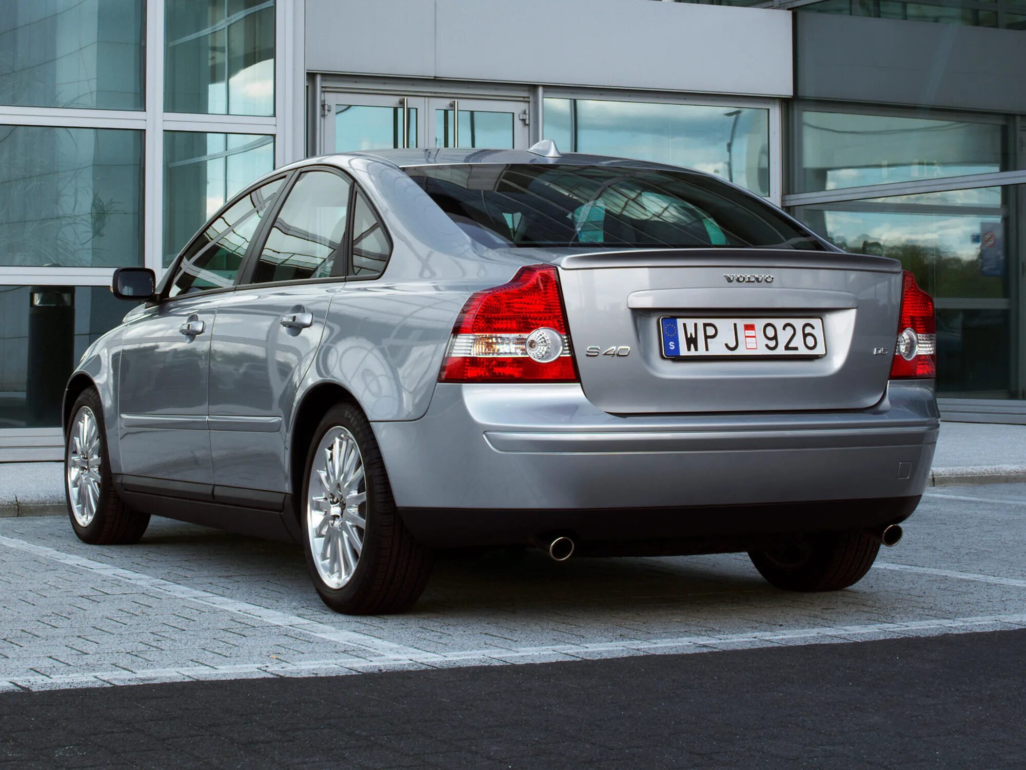 Volvo s40 ii. вольво s40 2011. F s 40. Volvo s40 r design. F s 40.