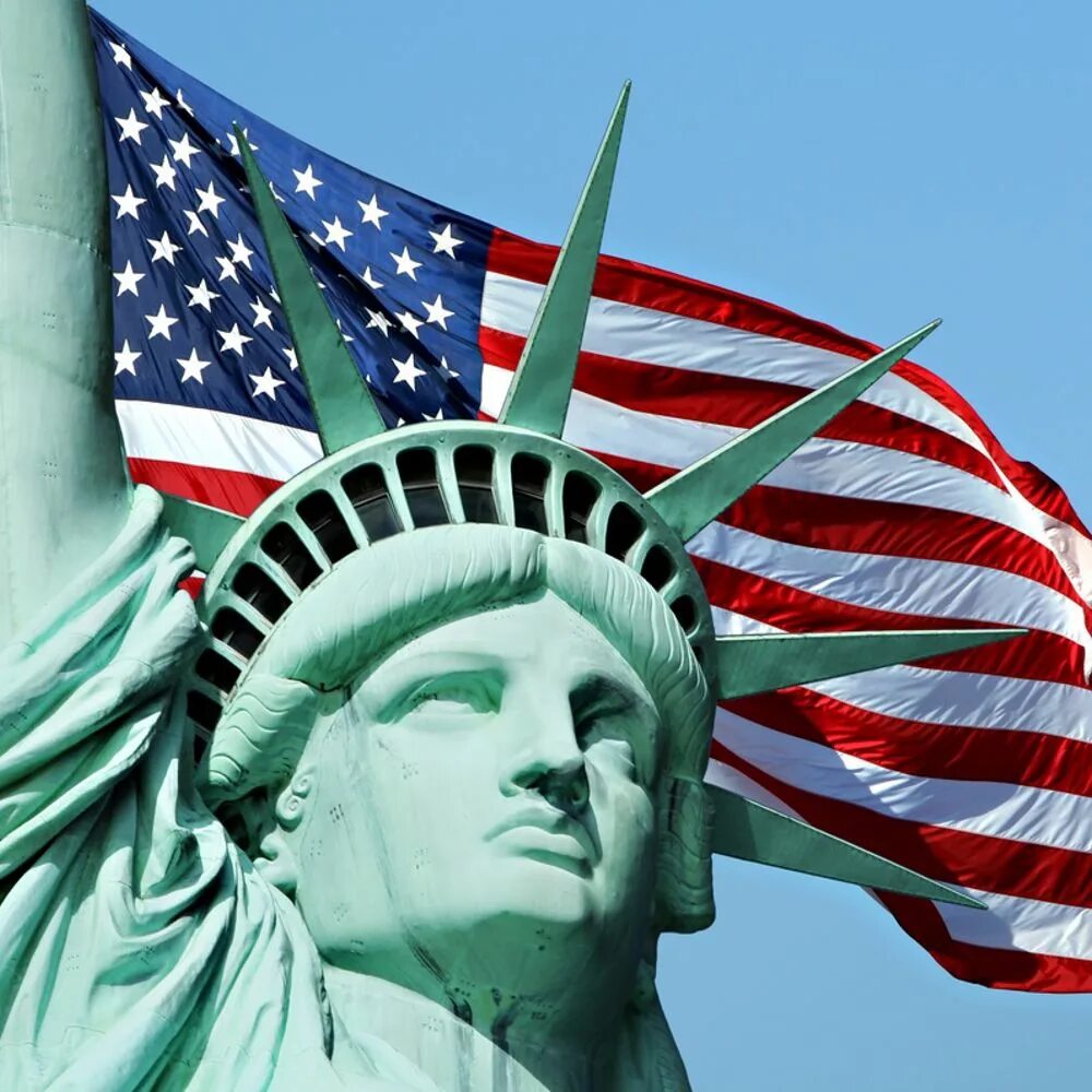 Чем известна страна сша. Северная Америка статуя свободы. АҚШ Америка. Флаг Америки со статуей свободы. Ресторан в статуе свободы.