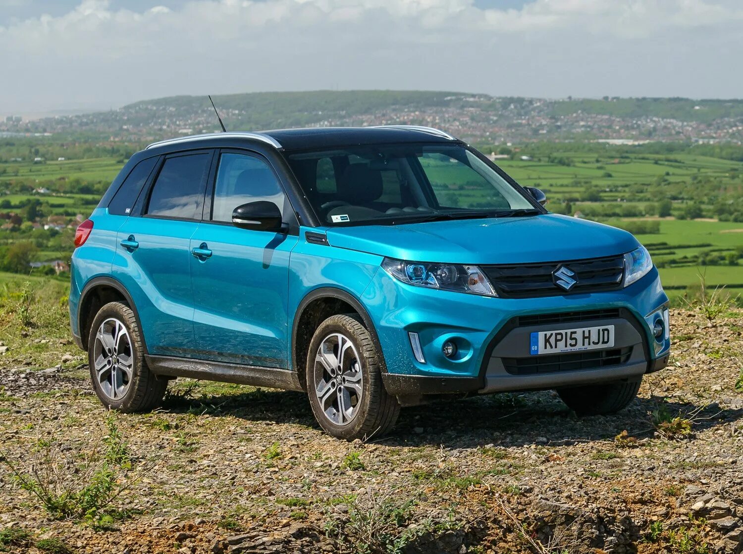 Suzuki vitara mt. Suzuki Vitara 2015. Судзуки Витара 2015. Сузуки Витара 2021. Сузуки Витара 2023.