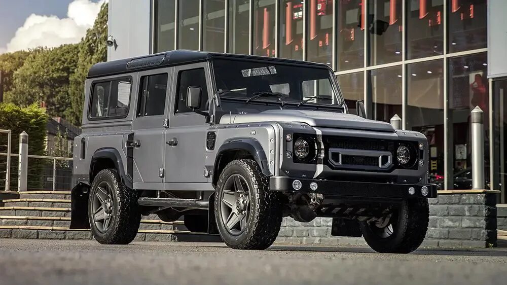 Defender ii. Ленд Ровер Дефендер 2017. Дефендер 110 2021. Defender 110 Kahn. Ленд Ровер Дефендер II.