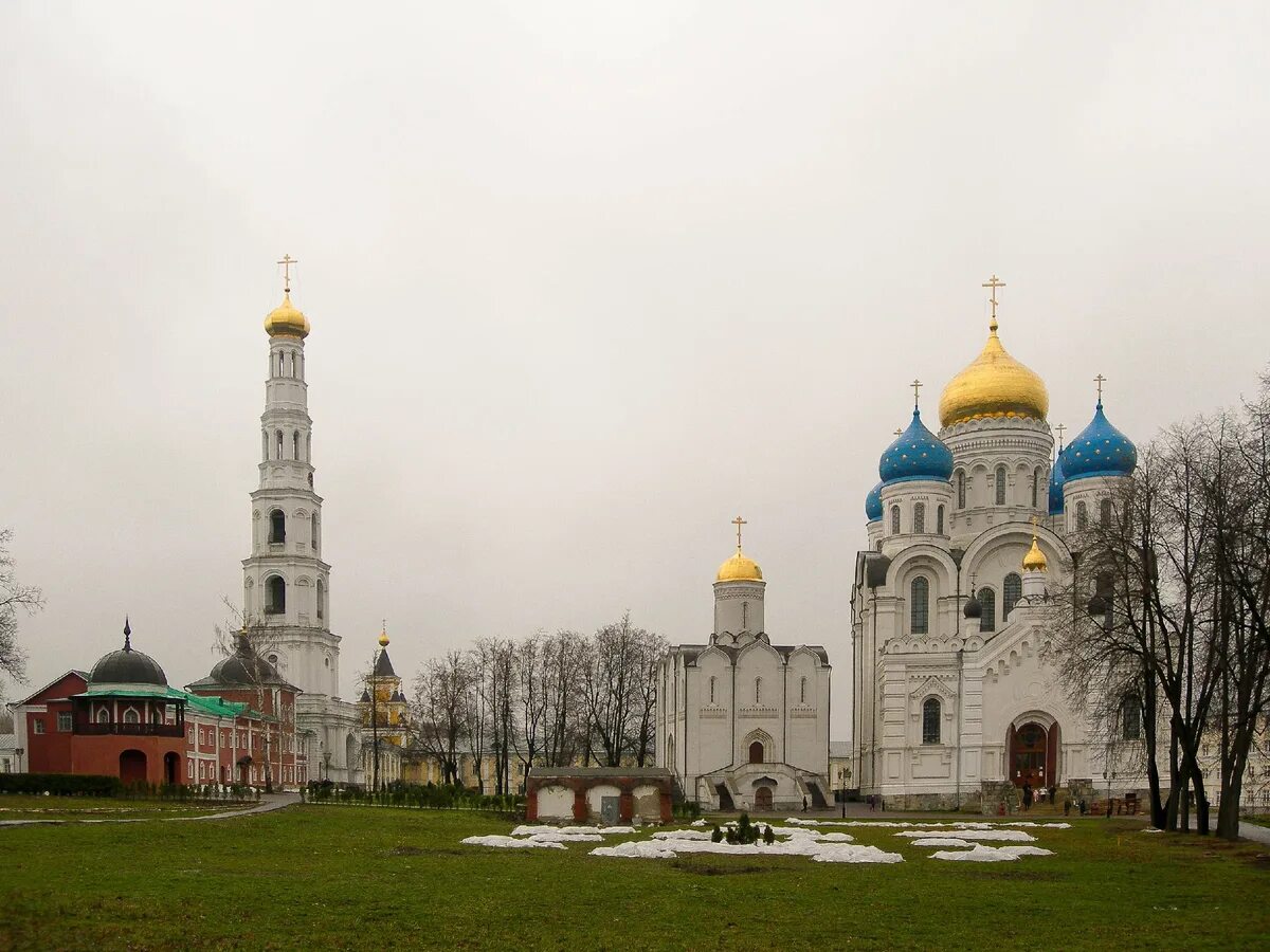 Самый главный монастырь. Николо-Угрешский монастырь. Дзержинский монастырь Николо Угрешский. Разрушенный Николо Угрешский монастырь.