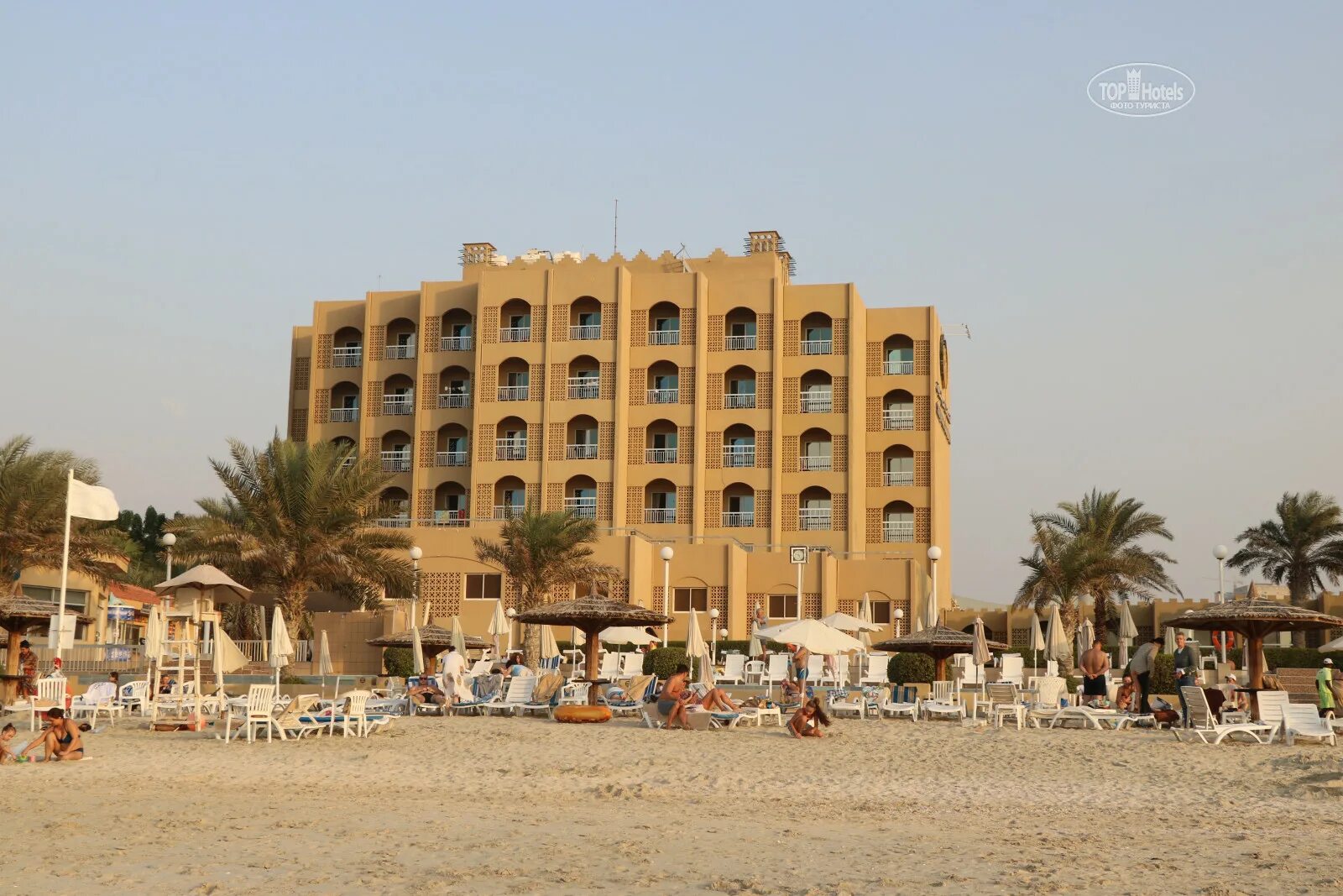 Дубай отель карлтон шарджа. Sharjah carlton hotel 4 оаэ. Carlton sharjah 4. Sharjah carlton hotel 4 **** (шарджа бич). Карлтон шарджа 4.