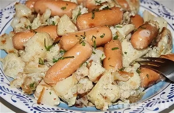 Цветная капуста с сосисками