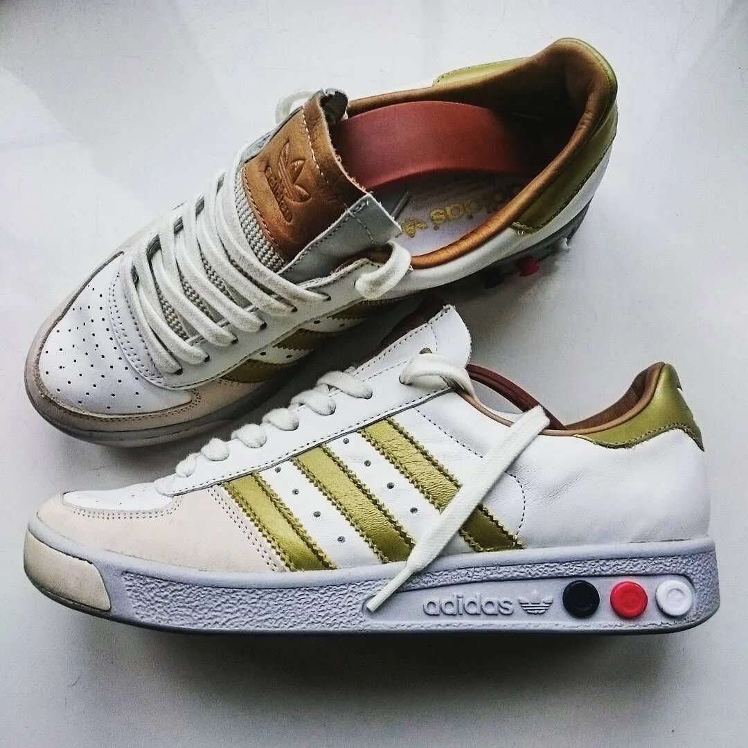 Ретро кроссовки адидас 80. Кроссовки adidas Originals Retro. Ретро кроссовки адидас 90. Adidas Grand Slam. Ретро кроссовки купить