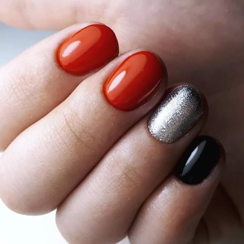 гель под кутикулу. затек под кутикулу. гель под кутикулу. маникюр гель лак под кутикулу. маникюр под кутикулу.