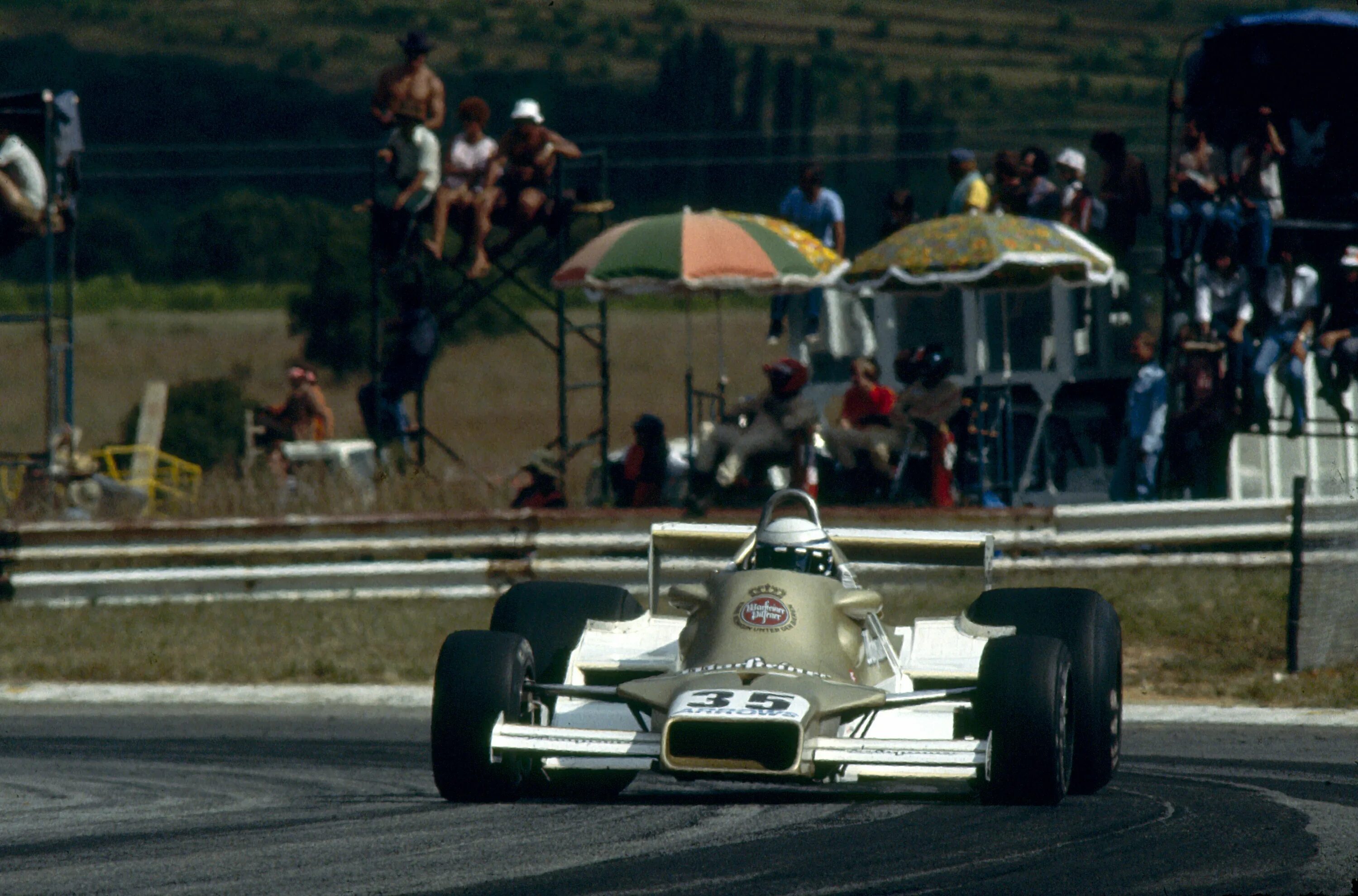 March 761b. F1 1979. Andretti 1/18 tsm. 1977 south african gp. Гран при южной африки 1977.