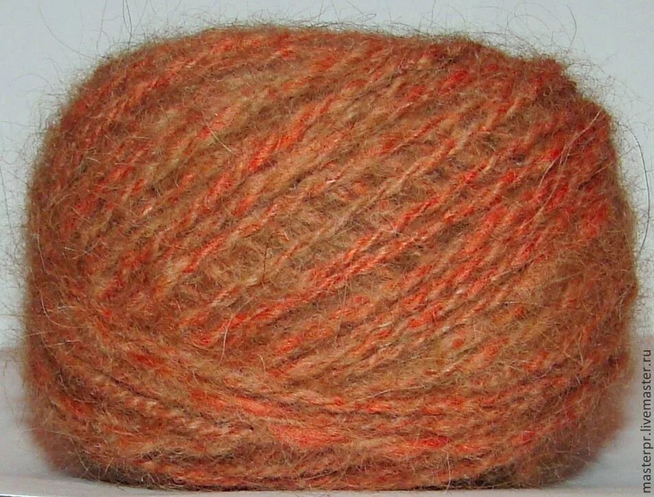 Пряжа монгольская пух верблюжонка. Ручная пряжа шерсти. Натуральные нитки. Овечья пряжа ручного прядения. Шерсть для вязания.