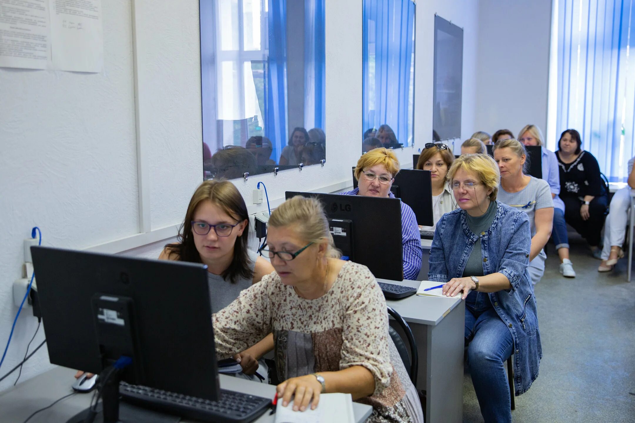 Преподаватель в университете. Ммш учителя. 1 тур олимпиады московский учитель. Егэ подмосковье. Сайт московских учителей.