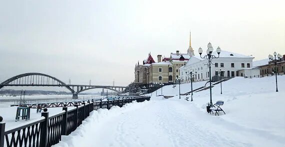 Рыбинск набережная зимой. Зимний Рыбинск фото. Рыбинск зимой фото. Фото Северного района города Рыбинск зимой. Однажды в рыбинске