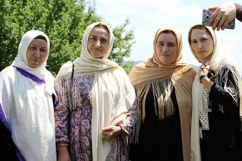 Учитель аварского языка