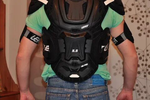 Панцирь leatt 4.5