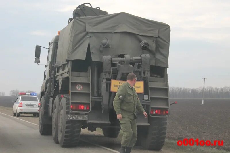 15 регион на военных автомобилях. 15 Регион военные. 15 Регион на номерах военных. Регионы на военных автомобилях. Военные регионы на машинах.