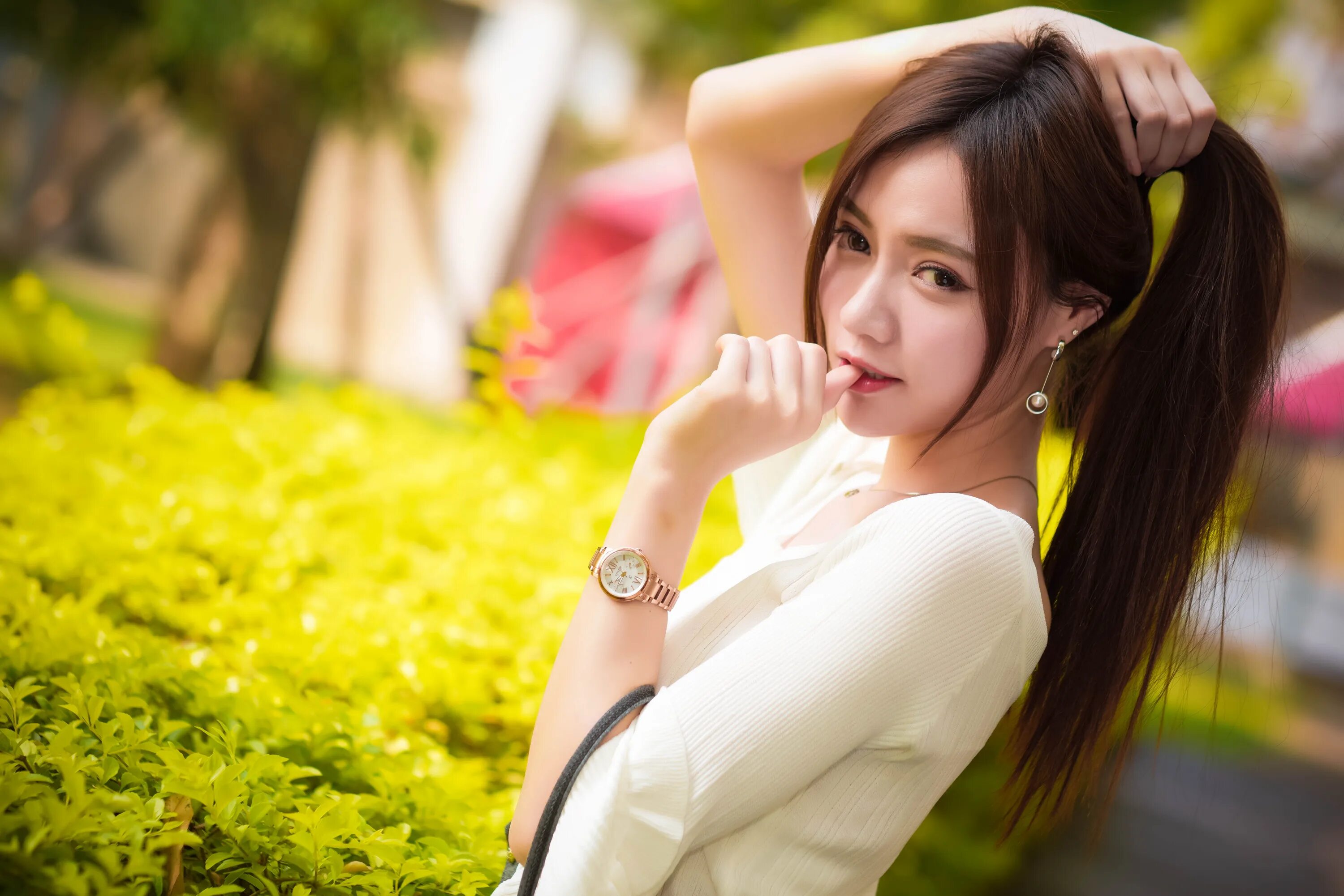 Видео молодых китаянок