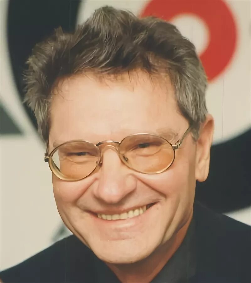 Тухманов портрет. Тухманов композитор. Муз тухманова. Муз тухманова. Муз тухманова.