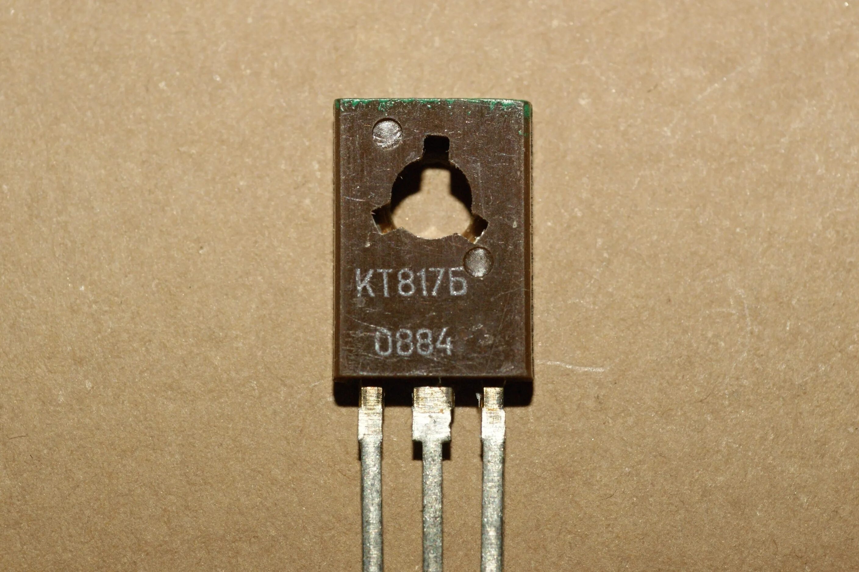Кт 815. Транзисторы кт814 кт815 кт816 кт817. Маркировка транзисторов кт816 кт817. Кт817 SMD. Маркировка транзисторов кт814 кт815 кт816 кт817.
