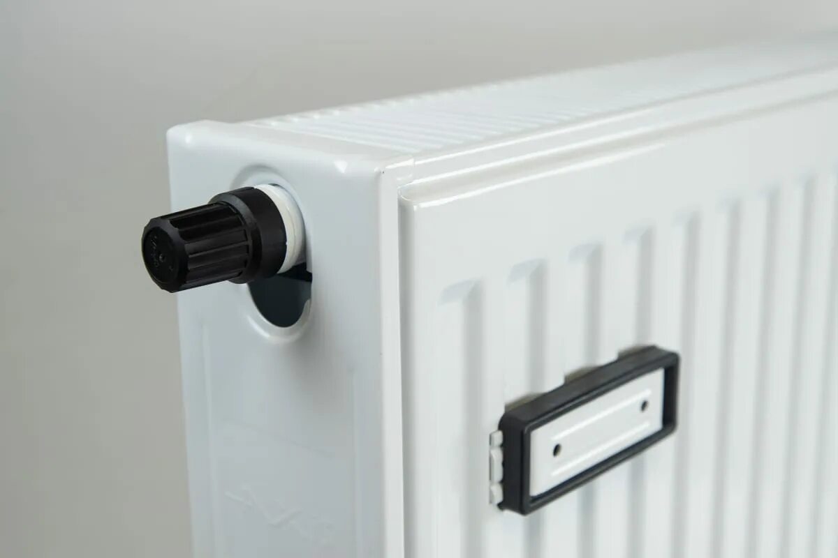 Стальной панельный радиатор axis 22 300x1200 ventil. Стальной панельный радиатор axis 22. Радиатор стальной axis classic 22 500 1200. Радиатор axis 22 300x500 classic 23005c. Радиатор стальной axis classic панельный 22.