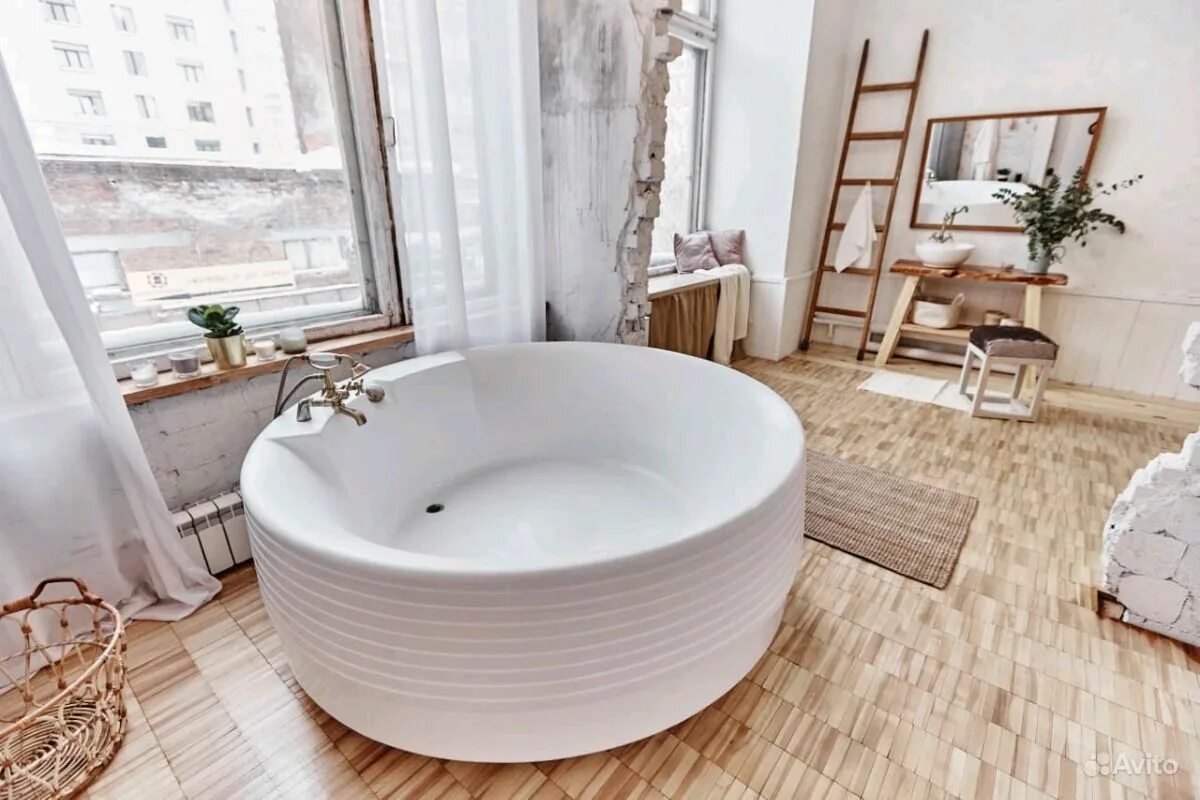 ванная екб. ванна марго бельрадо. стальная или акриловая ванна. ванна равак 150*150. ванная екб.