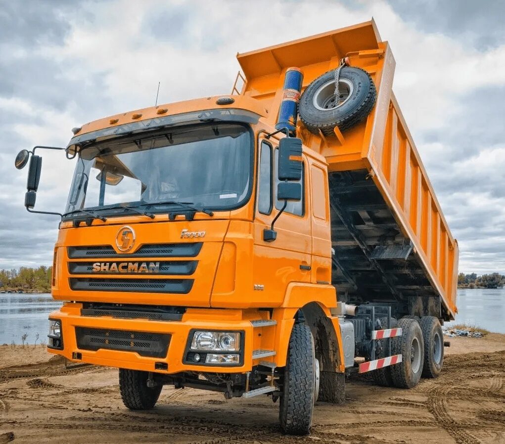 Машина 25 тонн. Самосвал Shacman sx3258dr384 f3000. Shacman sx3258dr384 f3000 6x4. Шахман 3000 самосвал. Shacman (Shaanxi) sx3258.