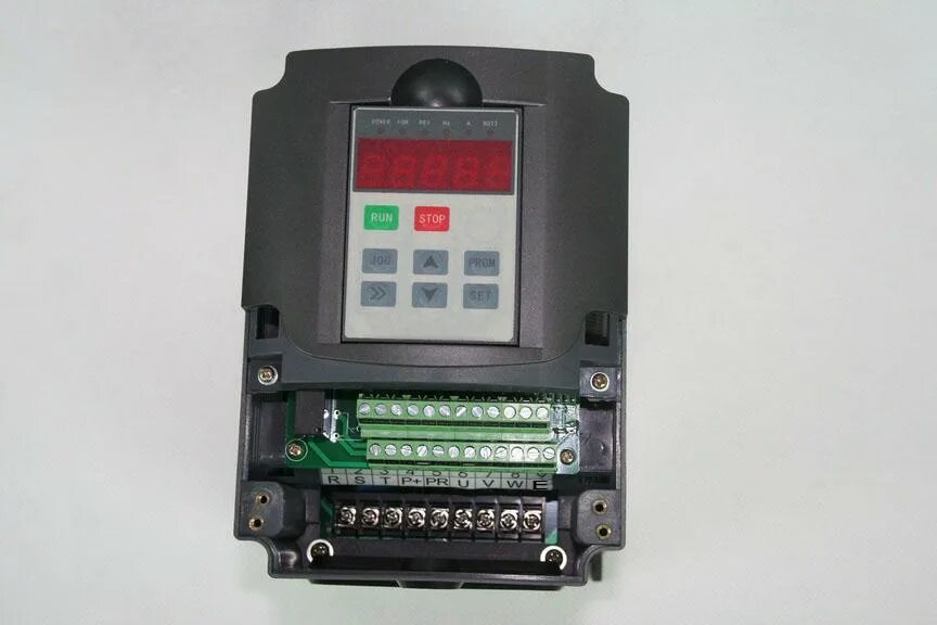 Помещение частотного преобразователя. Монтаж частотного преобразователя. Помещение частотного преобразователя. Чрп schneider electric. Помещение частотного преобразователя.