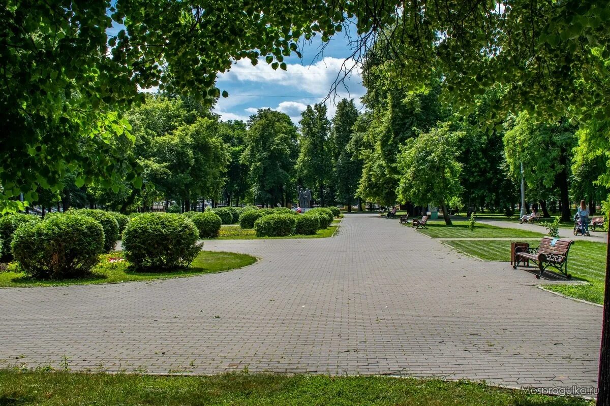 замостили тропинку сквер кирова. сквер часы работы. сквер горсад белгород. московский сад сквер. сквер на ул лескова.