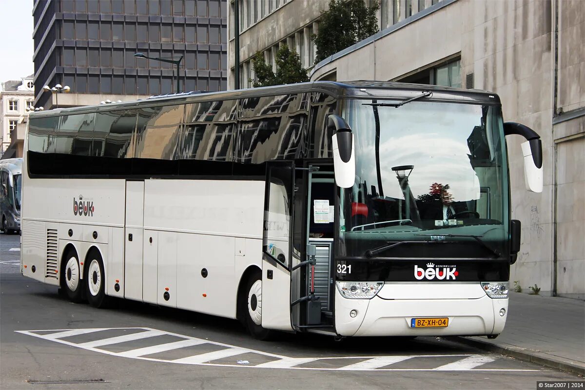 Фотографии автобусов Van Hool на 49 мест Авто-мото orion-tennis.ru