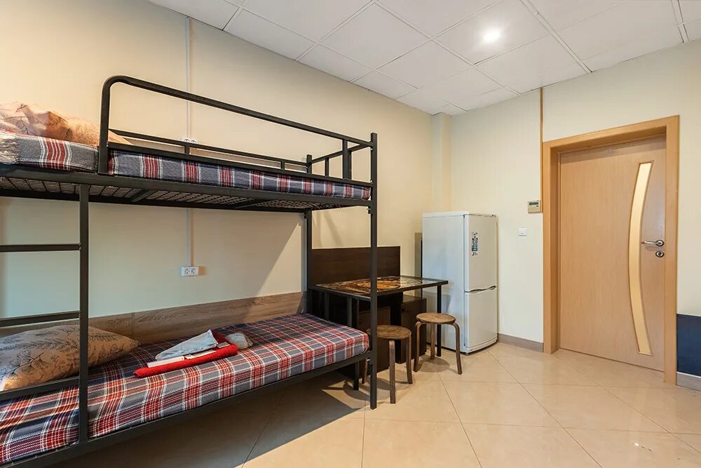 Хостел на ленинском. Москва хостел метро ленинский проспект. Хостел на ленинском. Хостел на ленинском проспекте. Хостел на ленинском.