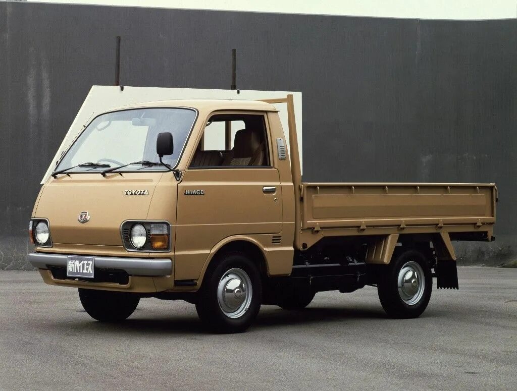 Тойота Хайс грузовик. Toyota Hiace грузовой 1982. Toyota Hiace пикап. Toyota Hiace 1990 пикап.