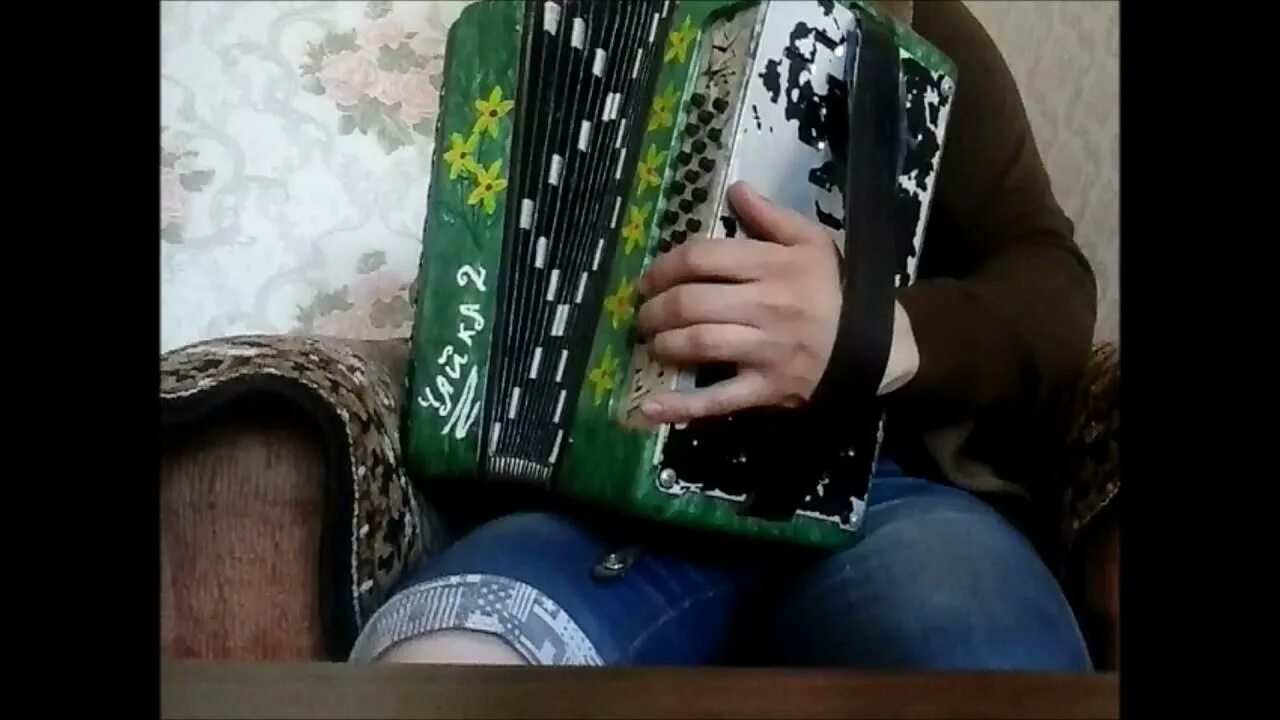 Кнопки на гармони. Научиться играть на гармошке частушки. Частушки на гармошке разбор по цифрам. Частушки на гармошке в цифрах. Частушки на гармони в цифрах.