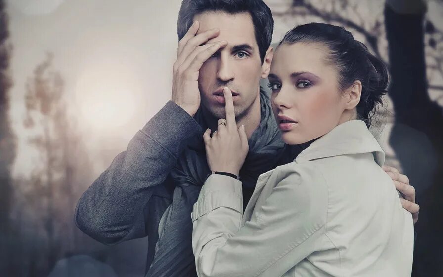 Влюбился тайно. Отношения в тайне. тайна мужчины и женщины. тайная любовь мужчины и женщины. мужчина тайно влюблен.