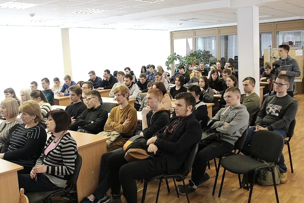 Сайт мэи смоленск. МЭИ институт Смоленск. Преподаватели НИУ МЭИ. Смоленский филиал МЭИ преподаватели. МЭИ Смоленск преподаватели Пятибратов.