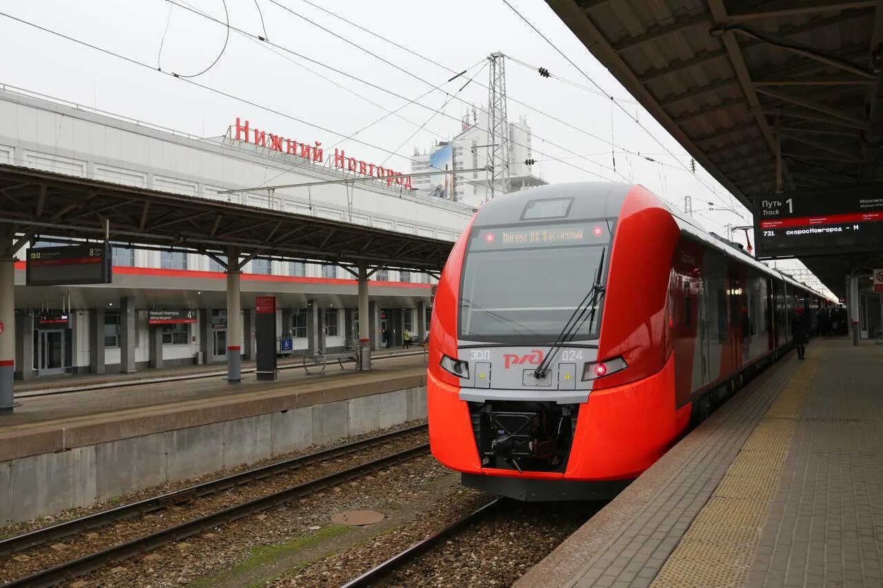 Билет ржд москва нижний новгород ласточка. Поезд Ласточка Москва Нижний Новгород. Поезд Ласточка Нижний Новгород. Ласточка Москва Нижний Новгород. Поезд 727м Москва Нижний Новгород Ласточка.