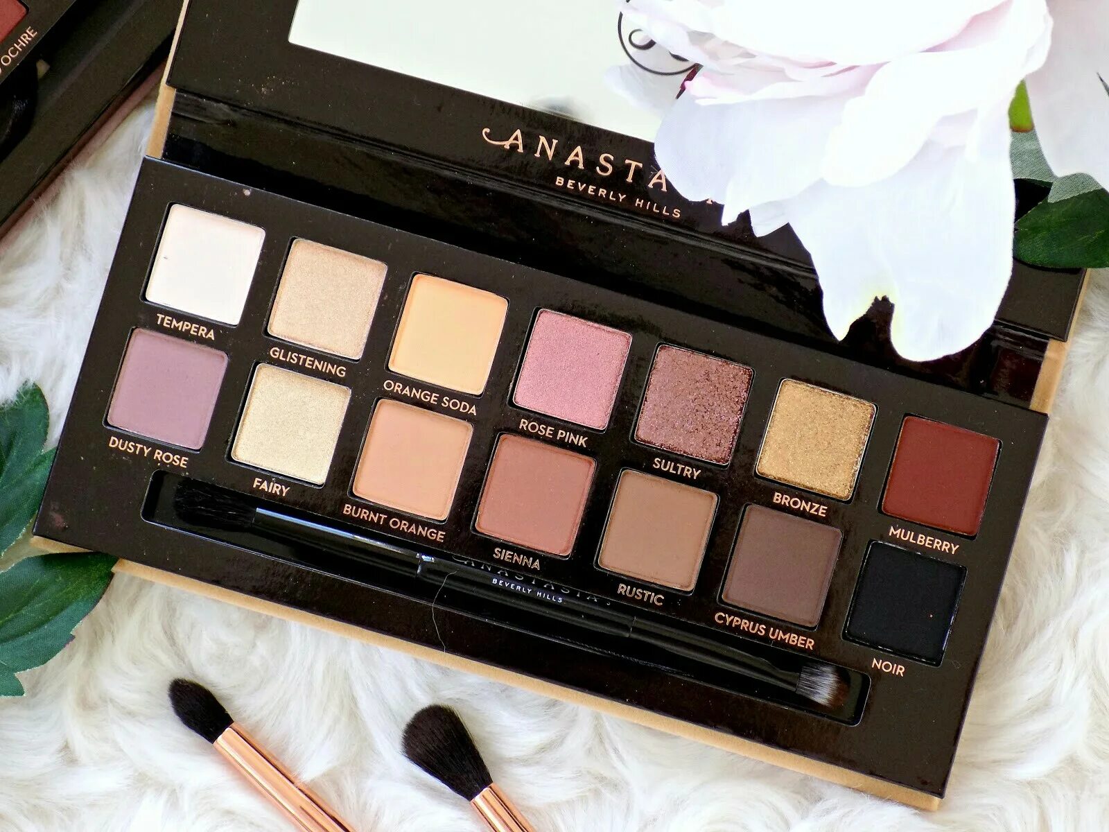 Anastasia Beverly Hills Soft Glam палетка теней. Палетка теней Anastasia Beverly Hills Soft Glam Palette. Палетка anastasia