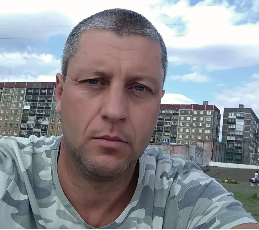 Фотографии парней. Парень 40 лет. Норильск мужская. Оленев максим норильск. Норильск мужская.