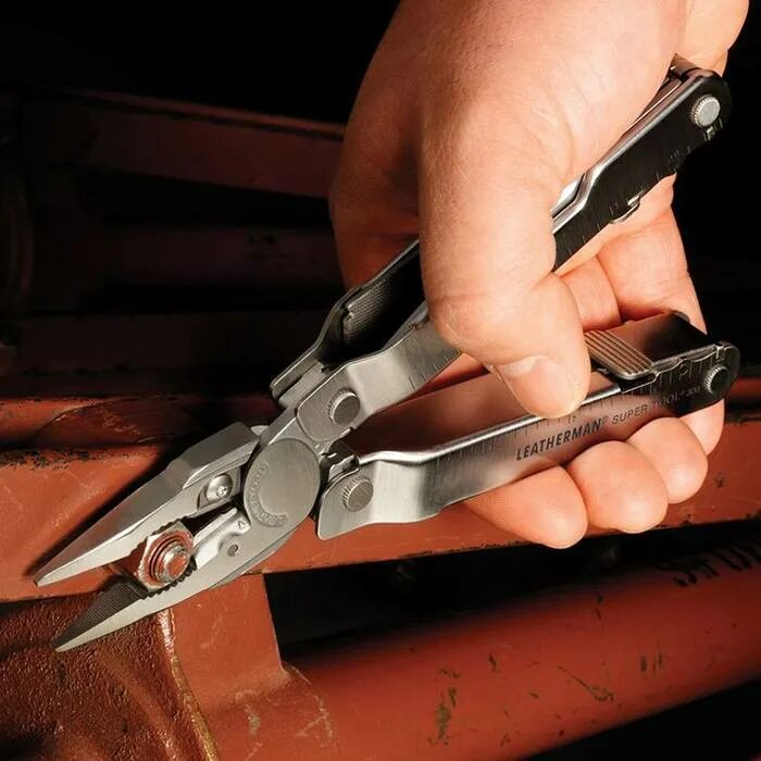 Мультитул super tool 300. Leatherman supertool 300. leatherman super tool 300. мультитул leatherman super tool (831183) (19 функций) с чехлом. мультитул leatherman 831151.