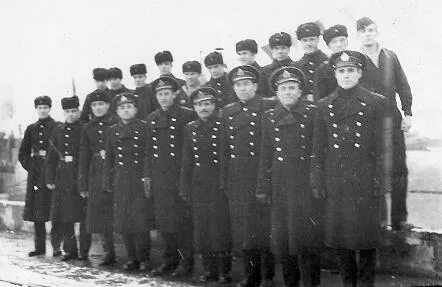 Gpt 166 экипаж. 166 экипаж апл командир киселев западная лица. поселок ракушка 29 дивизия атомных подводных лодок. 13 дивизия подводных лодок оленья губа.