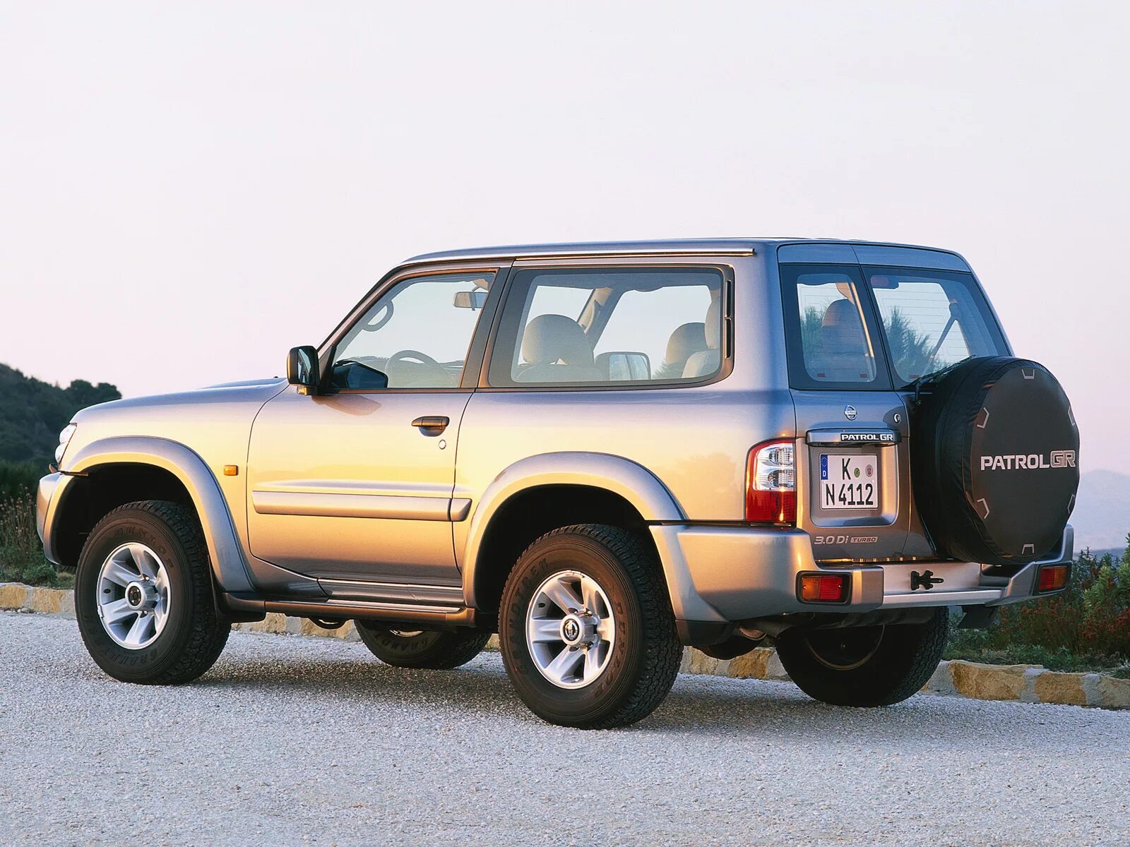 Выпуск ниссан патрол. Ниссан Патрол 3 дверный. Nissan Patrol 3 Door. Nissan Patrol gr 3-Door. Ниссан Патрол y61 3х дверный.