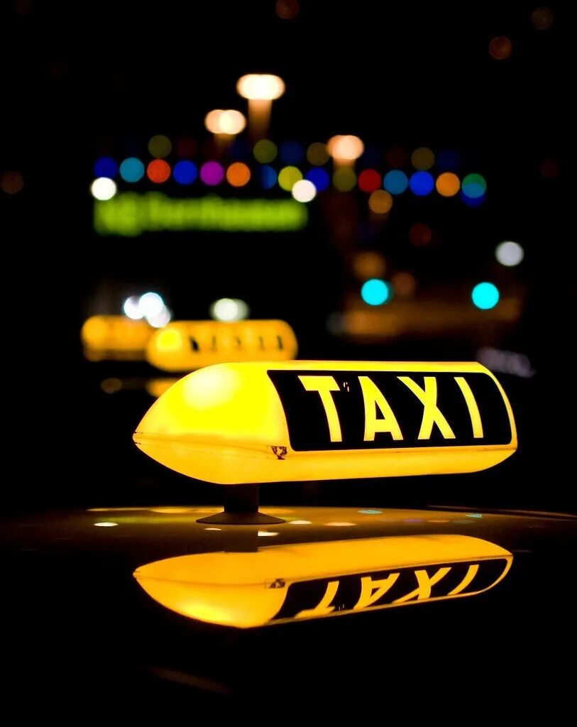 Taxi ordering. Такси картинки. Визитка такси. Машина "такси". Красивое такси.