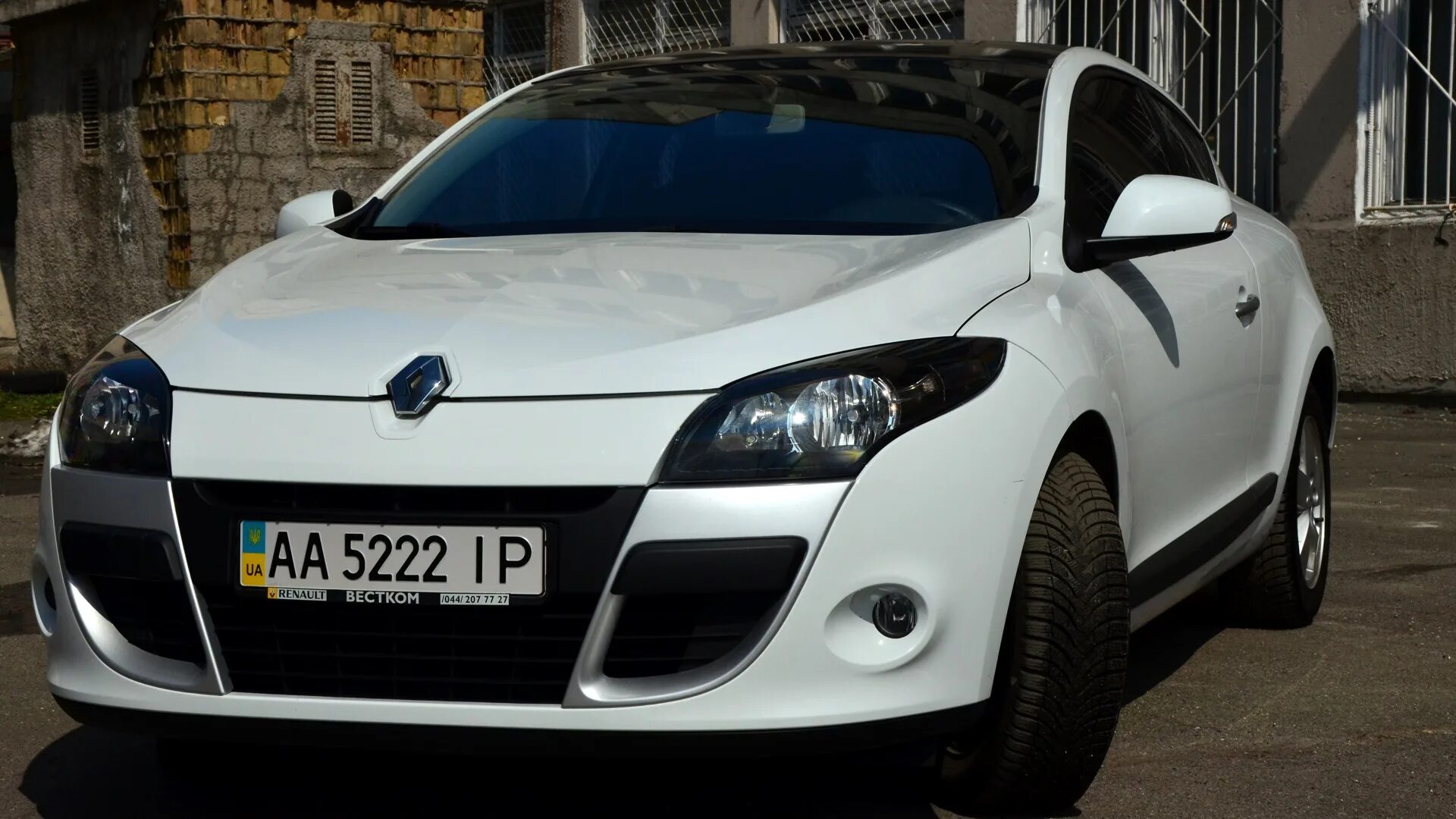 Меган 3 драйв. Megane 3 coupe. рено меган 3 купе 2.0. рено меган 3 купе. renault megane 3 coupe.