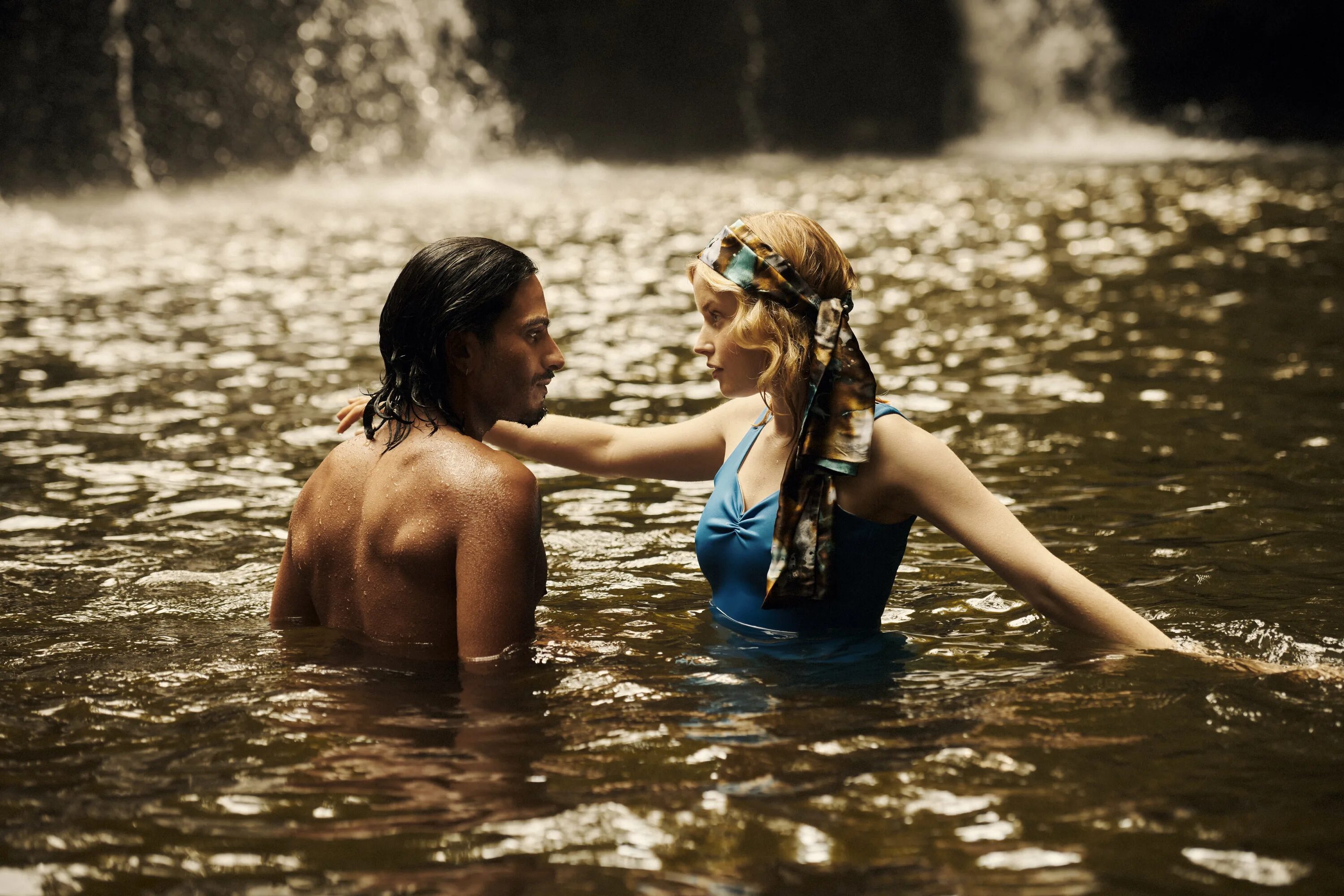 Кадры к фильму пленники посейдона. Europe prisoners in paradise promo. Prisoner of paradise 1980. Prisoners in paradise(europe album). Узник рая prisoner of paradise, 1980.