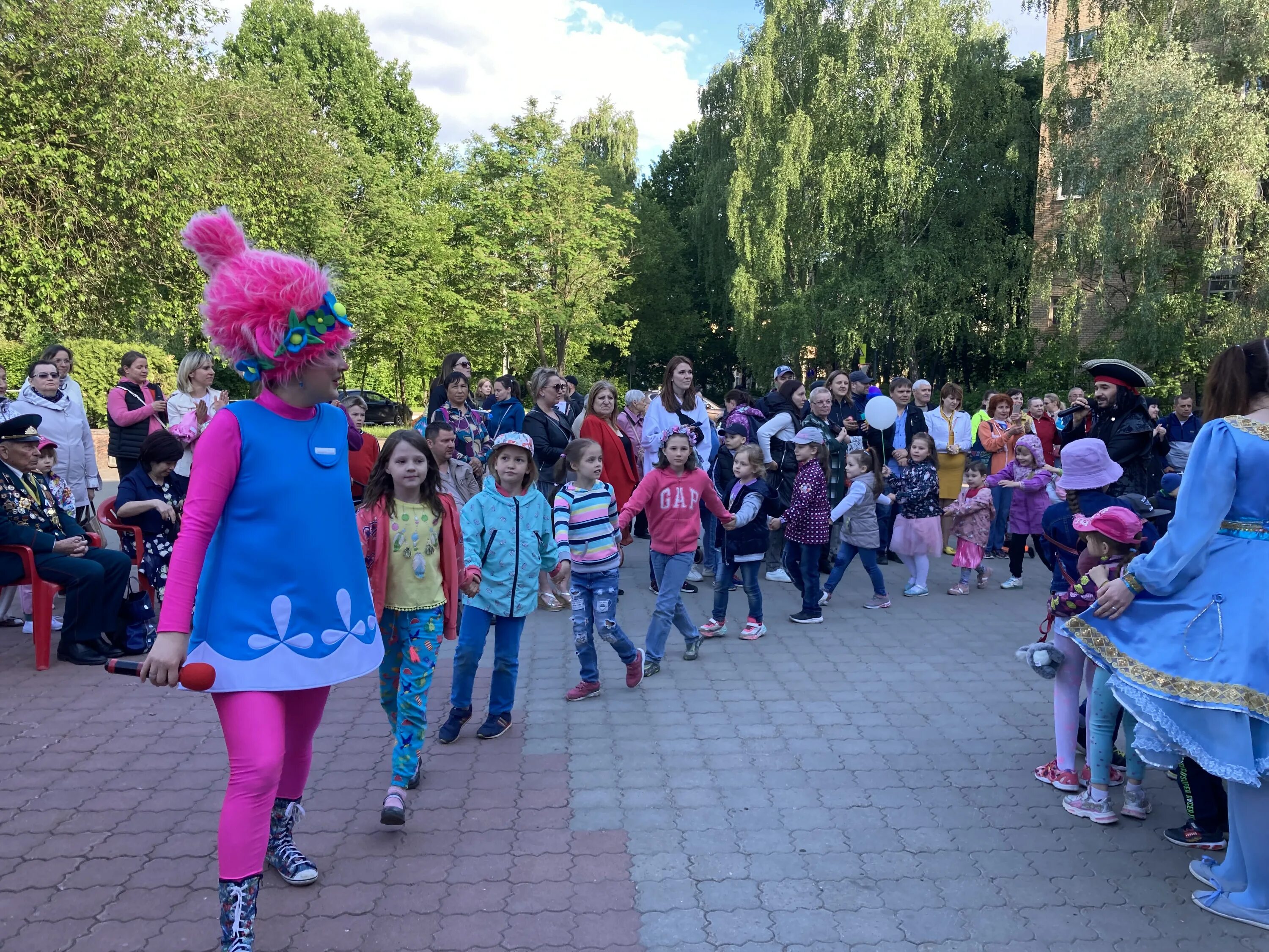 Театр город Долгопрудный. День города Долгопрудный. День города Долгопрудный 2021. Сайт театра город долгопрудный