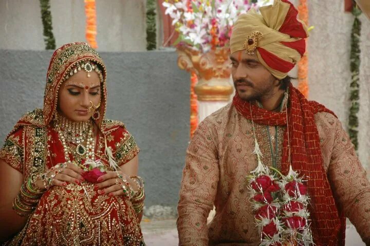 ашиш шарма повелитель грешников за кадром сериала. повелитель грешников индийский на русском языке. ашиш шарма повелитель грешников. повелитель грешников сериал. повелитель грешников индийский на русском языке.