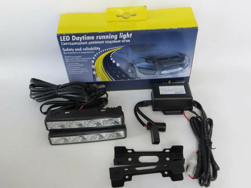 Правильные дхо. Ходовые огни daytime Running Light 009014. Drl921ch дневные ходовые огни 9 led DRL-9-2. Дневные ходовые огни led daytime Running Light 45 см. Дневные ходовые огни DRL-sp0824.