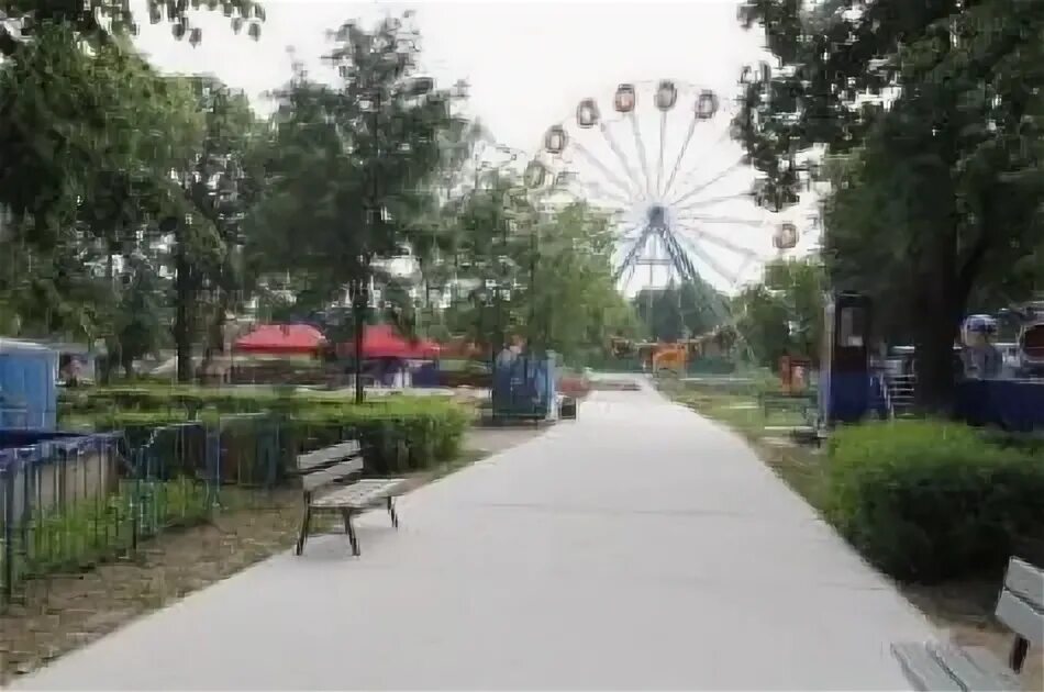 Сквер рыбинск работа. Городской сквер рыбинск. городской парк рыбинск. сквер рыбинск аттракционы. парка городской скверы рыбинск-.